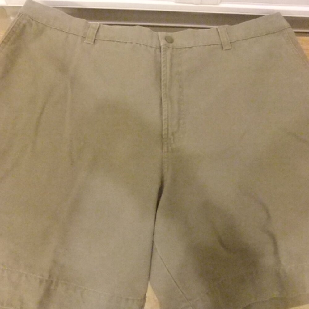 COLUMBIA MENS TRAIL CAMP SHORT PANTS - 42W